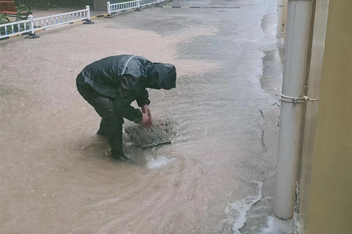 雨中堅守護家園，筑牢汛期安全墻(圖11)