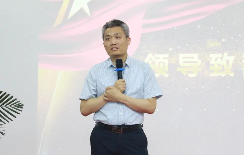 奮斗芳華，和隆泰共生長 | 隆泰物業(yè)2023年半年度入司周年表彰感恩有你(圖7)